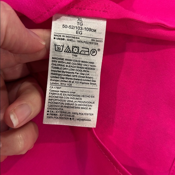 Banana Republic Hot Pink Silky V-Neck Blouse XL | Long Sleeve Work Top - Picture 8 of 8